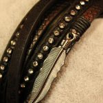 Armband mit Feder